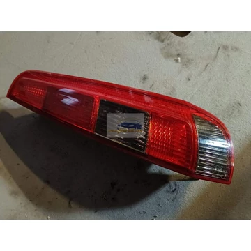 FORD FIESTA V Jobb Hátsó Lámpa
