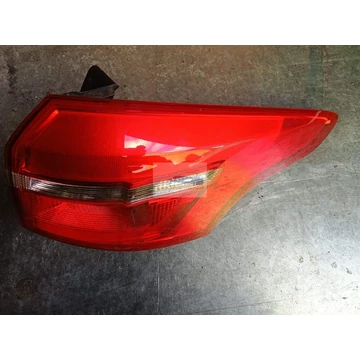 FORD FOCUS III Jobb Külső Hátsó Lámpa