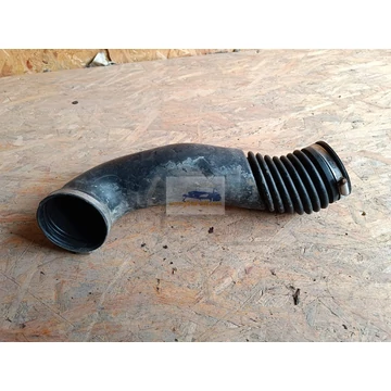 FORD FOCUS I Légbeömlő Cső