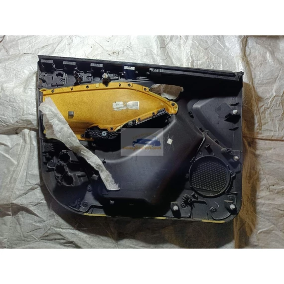 FORD FOCUS III Jobb első Ajtó Kárpit