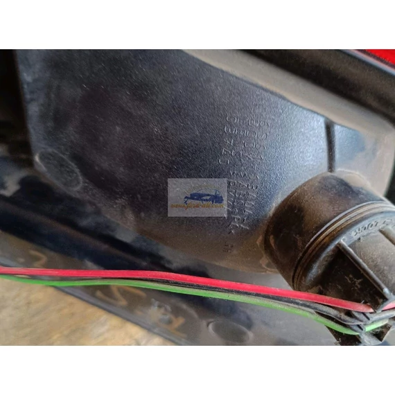 FORD FIESTA V Jobb Hátsó Lámpa