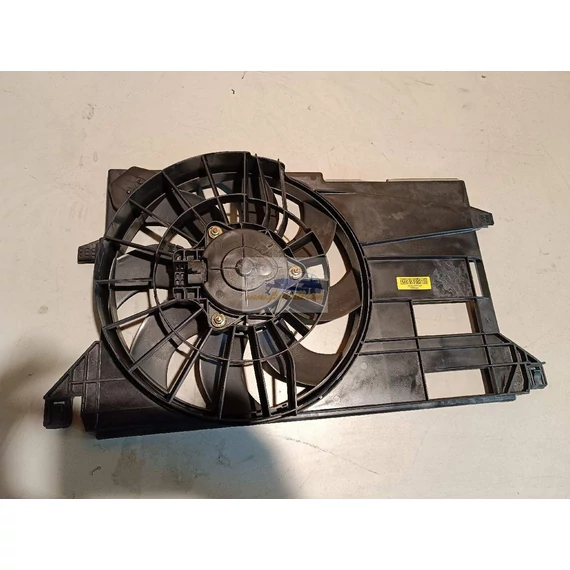 FORD FIESTA V Hűtőventilátor