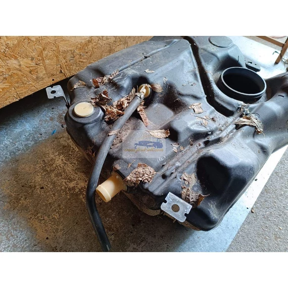 FORD FOCUS III Tank
