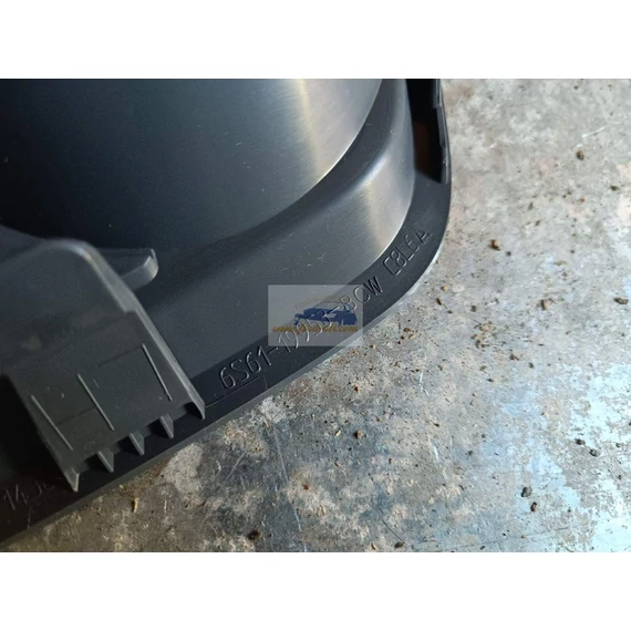 FORD FIESTA V Jobb Ködlámpa Rács