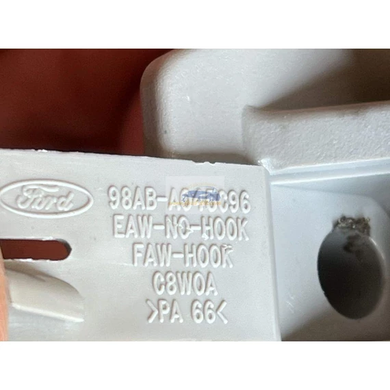 FORD FOCUS I Jobb hátsó Kapaszkodó (Felső)