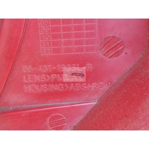 FORD FOCUS I Bal Hátsó Lámpa