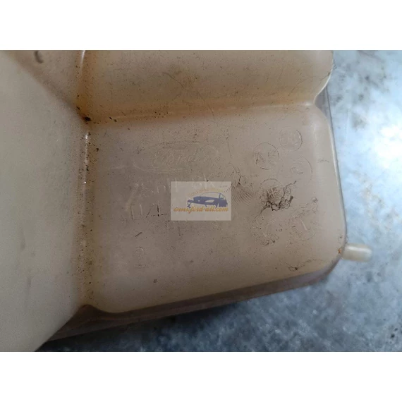 FORD FIESTA V Kiegyenlítő Tartály