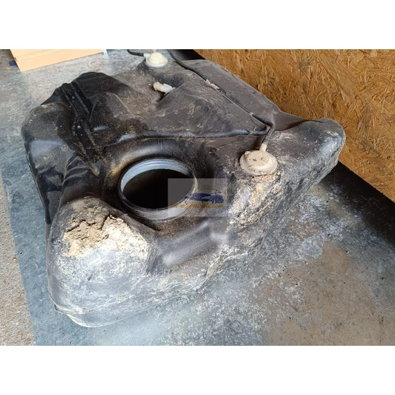 FORD FOCUS III Tank