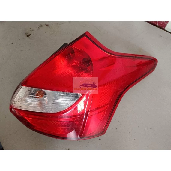 FORD FOCUS III Jobb Külső Hátsó Lámpa