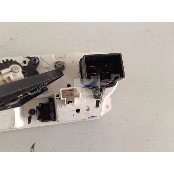 FORD FIESTA V Fűtéskapcsoló (manuális klímás)