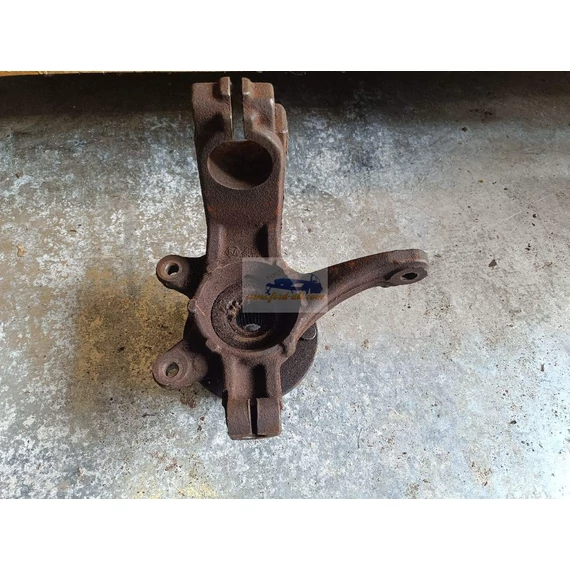 FORD FIESTA V Jobb első Csonkállvány
