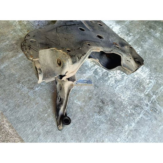 FORD FIESTA VI Első Bölcső