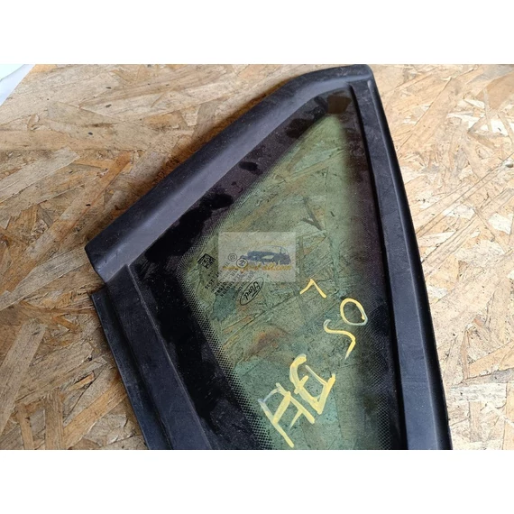 FORD FOCUS III Jobb C Oszlop Oldalablak Üveg