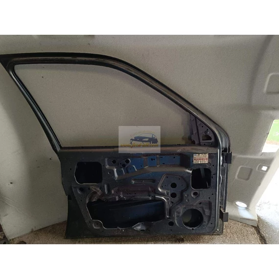 FORD FIESTA IV Bal első Ajtó (Üres lemez)