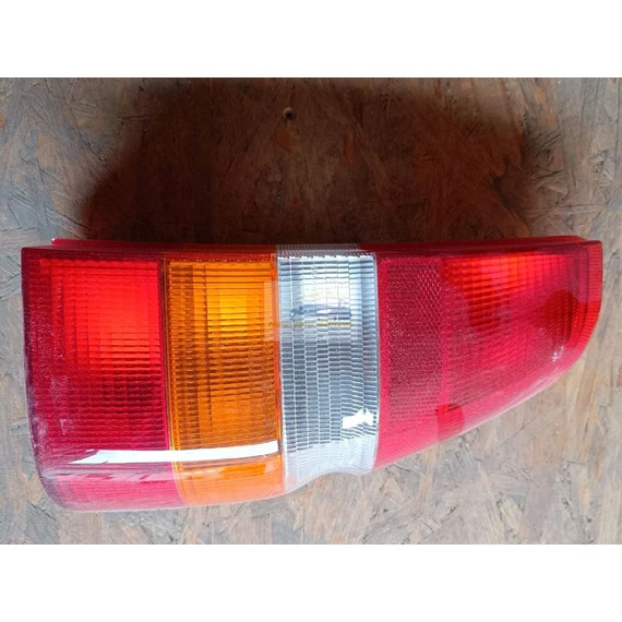 FORD ESCORT Jobb Hátsó Lámpa