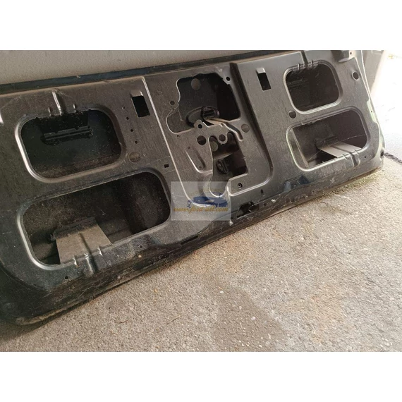 FORD ESCORT Csomagtérajtó (Üres lemez)