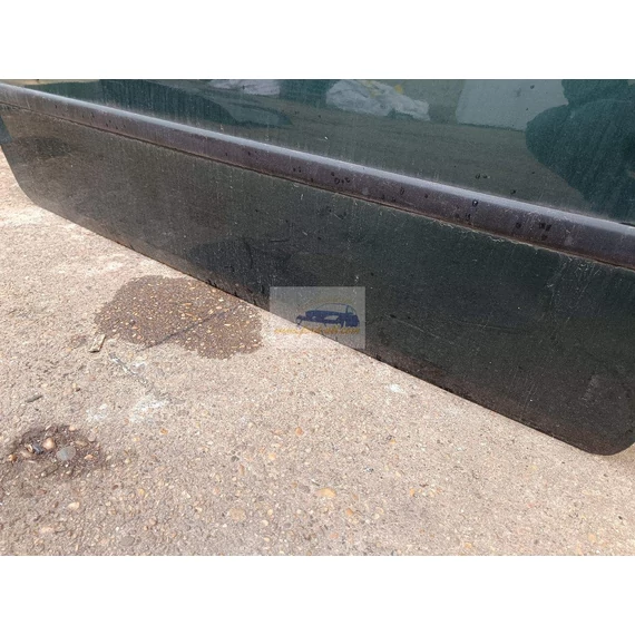 FORD FIESTA V Bal első Ajtó (Üres lemez)