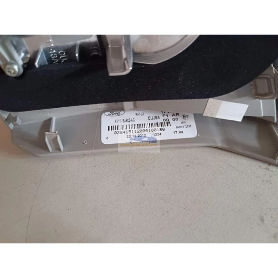 FORD B-MAX Bal Belső Hátsó Lámpa AV1113A603AG