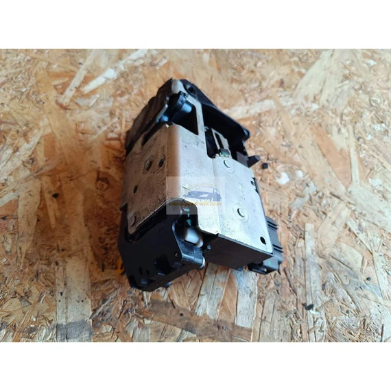 FORD FIESTA V Bal hátsó Ajtózár