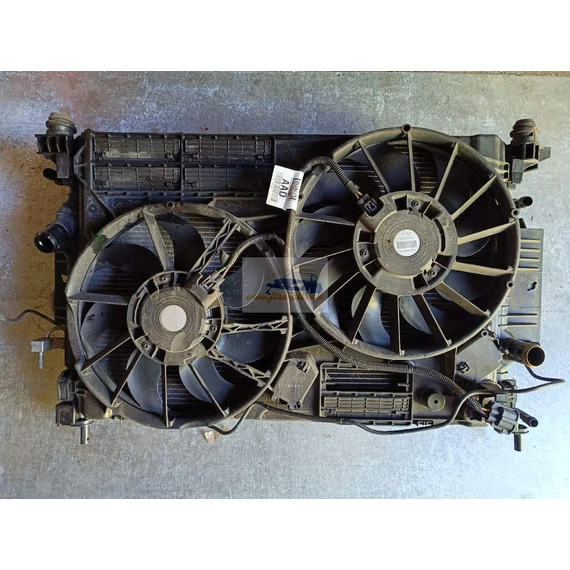FORD FOCUS III Hűtő Ventilátor(ok), Radiátor(ok) Szett