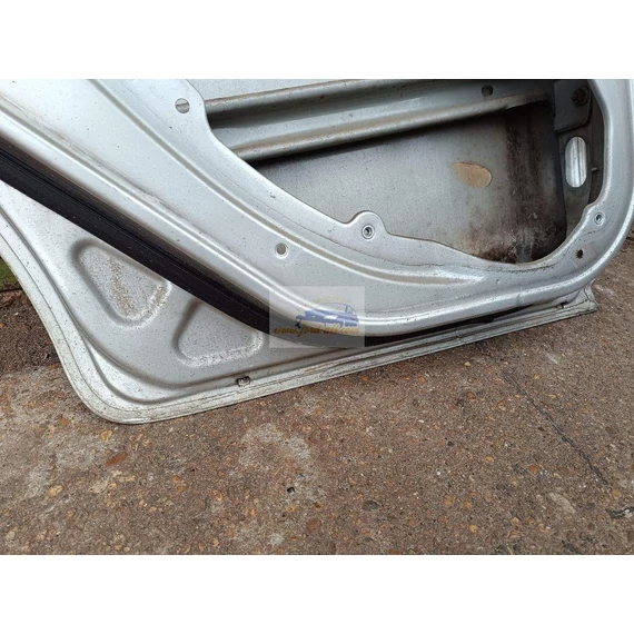 FORD FOCUS III Bal hátsó Ajtó (Üres lemez)