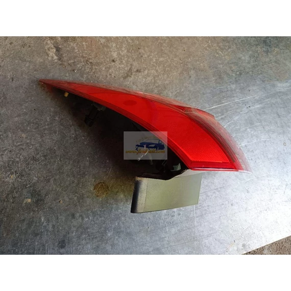 FORD FOCUS III Jobb Külső Hátsó Lámpa
