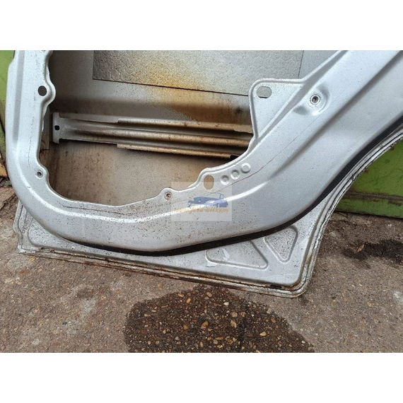 FORD FUSION Jobb hátsó Ajtó (Üres lemez)