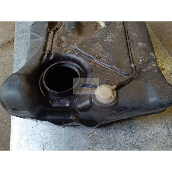 FORD FOCUS III Tank