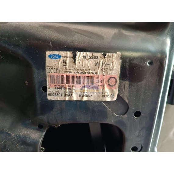 FORD FIESTA IV Bal első Ajtó (Üres lemez)