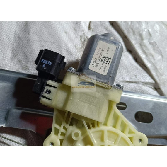 FORD FOCUS III Bal hátsó Ablakemelő Szerkezet (Elektromos)